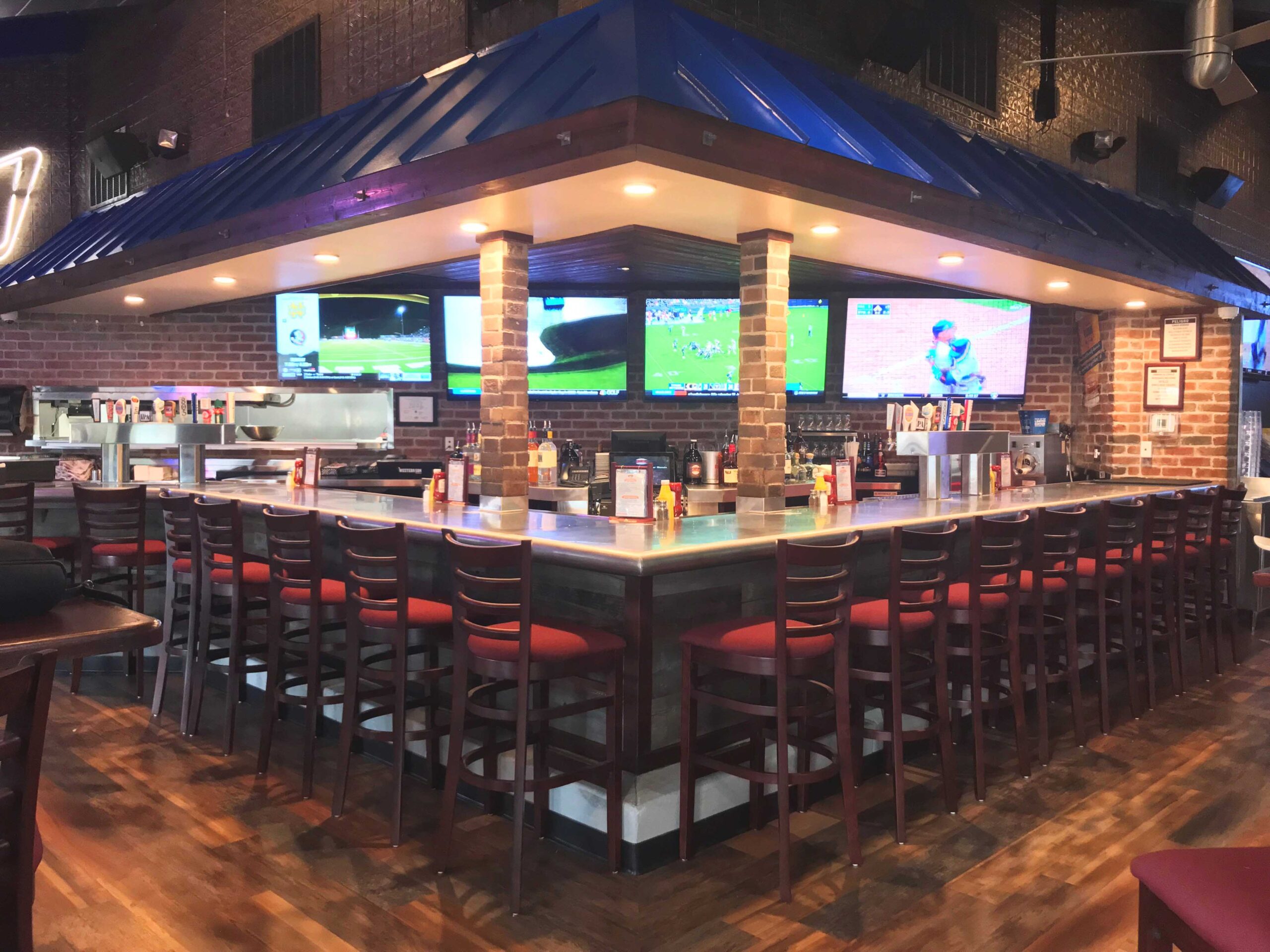 bar edit Zipps Sports Grills